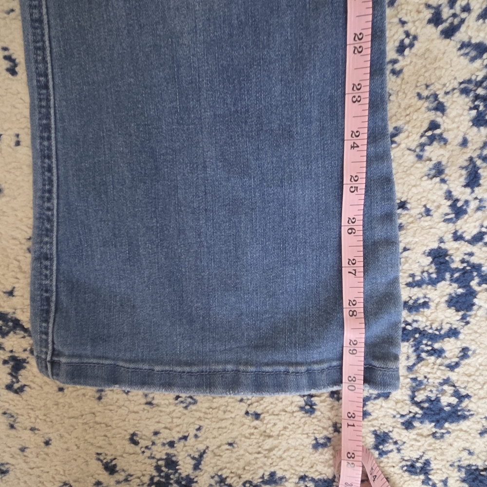 Classic Denim Flair Leg Women's Jeans - Picture 3 of 5